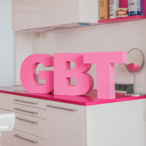 GBT pinke Buchstaben